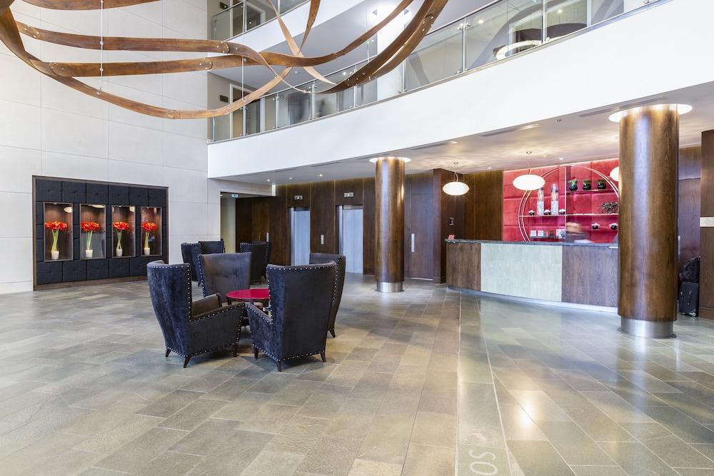 Brooklands Hotel & Spa Weybridge Zewnętrze zdjęcie